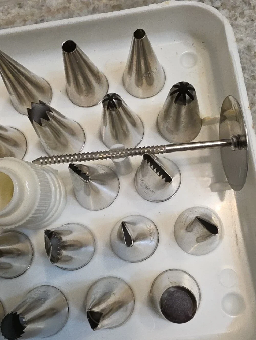 Clear Plastic Bakeware Pastry Tool